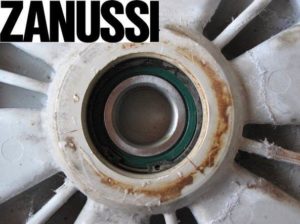 Výměna ložiska v autě Zanussi