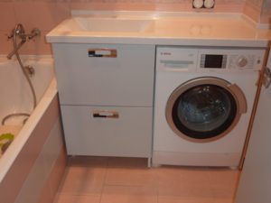 Koupelnová deska na pračku a umyvadlo