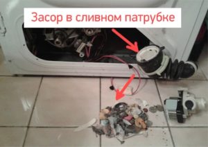 ucpané potrubí Zanussi