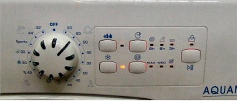 projevy kódu na Kandy Aquamatic