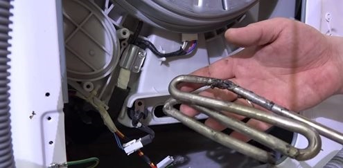 poškozené topné těleso v důsledku kosti
