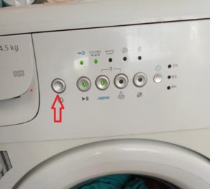 Zapnutí pračky Beko