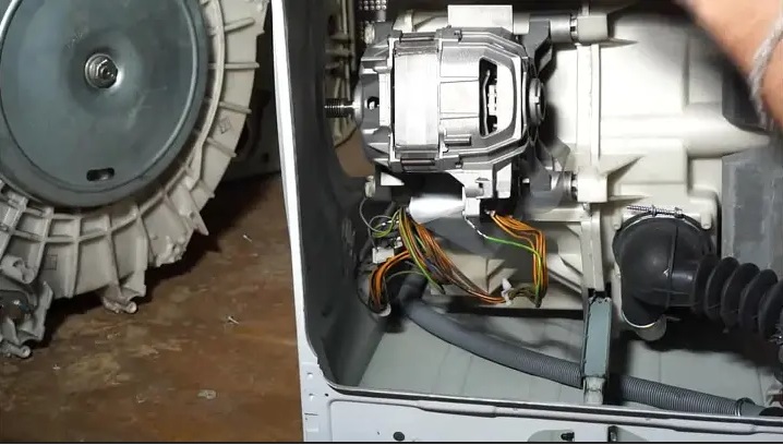 jak sundat motor