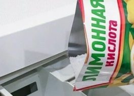 Při jaké teplotě byste měli čistit pračku kyselinou citronovou?