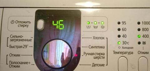 nastavte rychlost odstřeďování maximálně na 400 ot./min