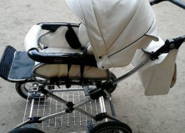 Praní kočárků z eko kůže v pračce