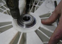 Výměna ložisek Whirlpool
