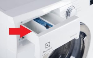 Kam dáváte prášek do pračky Electrolux?