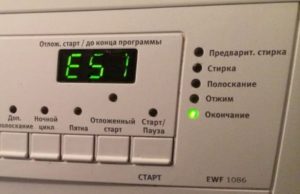 Chyba E51 v pračce Electrolux