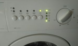 Stroj Electrolux zamrzl 