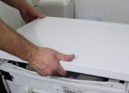 Как да отворите горния капак на пералня Ardo