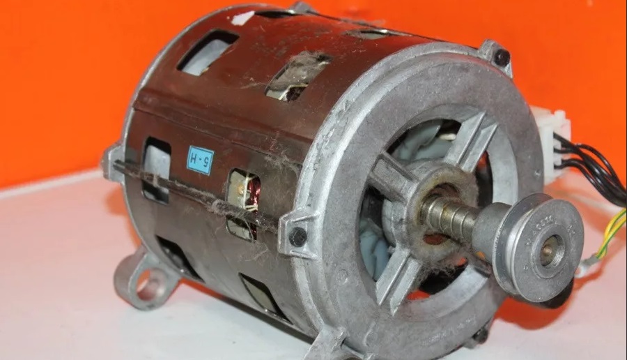 asynchronní motor SM