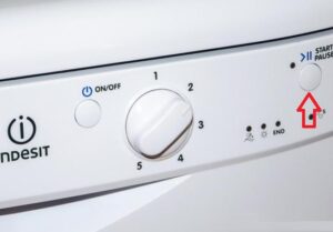 Resetování vaší myčky Indesit