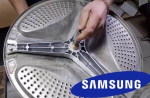 Jak vyměnit kříž bubnu pračky Samsung