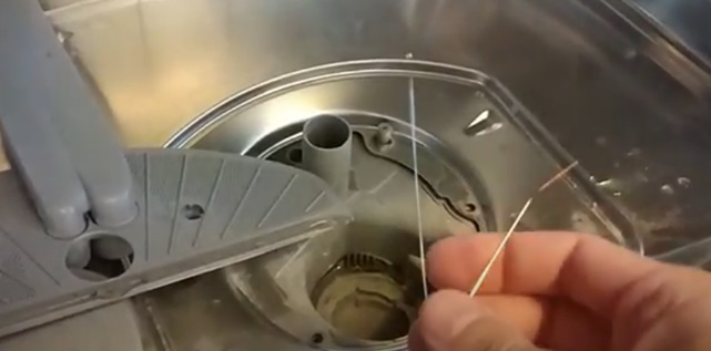 vezměte drát k instalaci těsnění PMM
