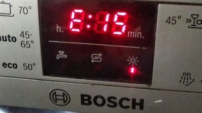 Myčka Bosch udává kód E15